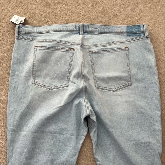 NWT Abercrombie & Fitch The Mom High Rise Distressed Jeans 36 - Picture 8 of 14